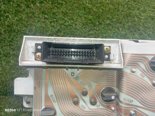 Foto 4ª: Cuadro de Instrumentos Jeep Grand Cherokee 4.0 G ZJ LAREDO 5P. Automatico [MX-V6] (1993)