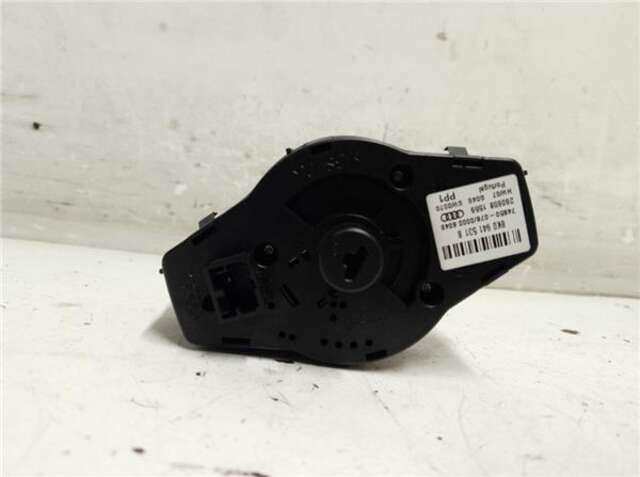 Foto 2ª: Mando Multifuncion Audi A4 2.0 BASIS [2.0 LTR. - 105 KW 16V TDI] [CAGA]
