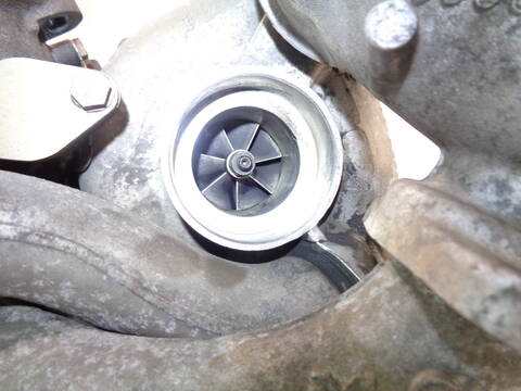 Foto 3ª: Turbocompresor Bmw Serie 3 335 E90 E91 E92 286CV 210KW [306D5 M57D30 M57] (2007)