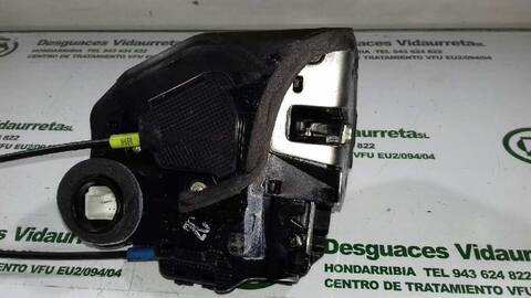 Cerradura Puerta Trasera Derecha Toyota Auris 1.4 16V CAT 97CV 71KW