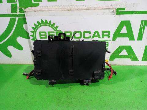 Foto 2ª: Caja Reles Fusibles Opel Astra ELEGANCE 101CV [Z17DTH] (2004)