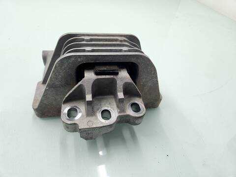 Foto 2ª: Soporte Motor Volkswagen Crafter 35 FURGON BM TN FWD 140CV 103KW [DNAE] (2024)