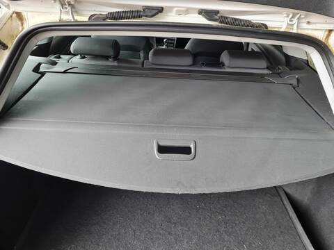 Foto 3ª: Bandeja Trasera Seat Leon X-PERIENCE TITAN DESERT 116CV 85KW [DDY] (2017)