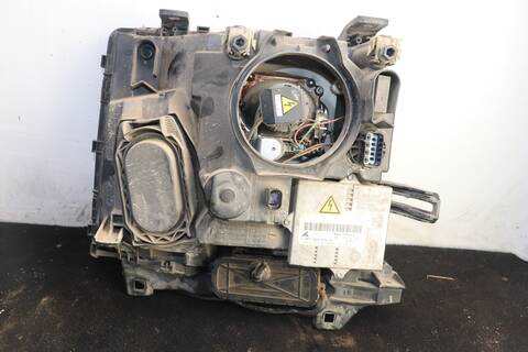 Foto 3ª: Faro Derecho Land Rover Range VOGUE 286CV 210KW (2002)