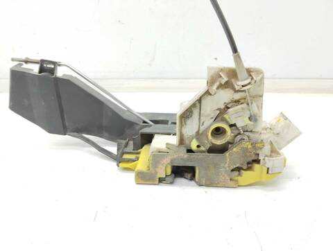 Foto 4ª: Cerradura Puerta Delantera Izquierda Ford Focus BERLINA 131CV 96KW (1999)