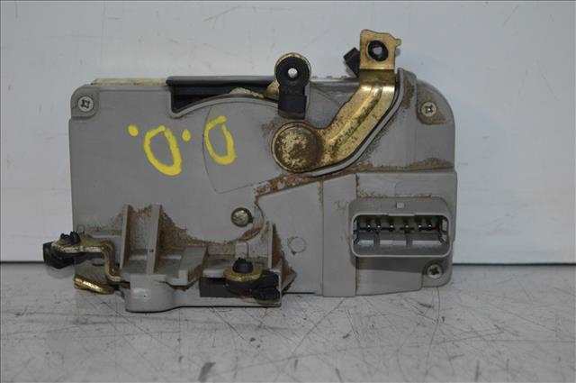 Foto 2ª: Cerradura Puerta Delantera Derecha Peugeot 406 2.0 HDI 1995-2004 [RHZ] (2001)
