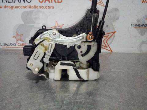 Foto 3ª: Cerradura Puerta Trasera Izquierda Toyota Prius EXCLUSIVE 156CV 115KW [4HNDW12MTED4] (2008)