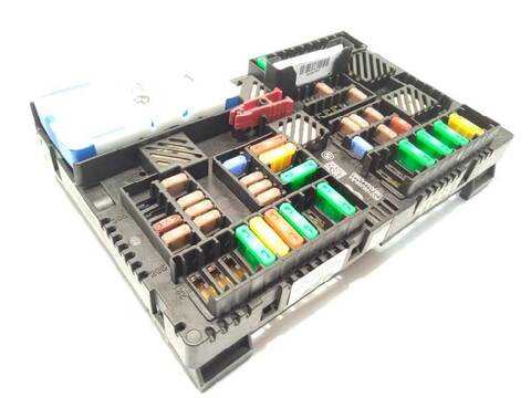 Foto 2ª: Caja Reles Fusibles Bmw X3 2.0 D 190CV 140KW G01) AUT. B47D20 XDRIVE20D [B47D20A] (2019)