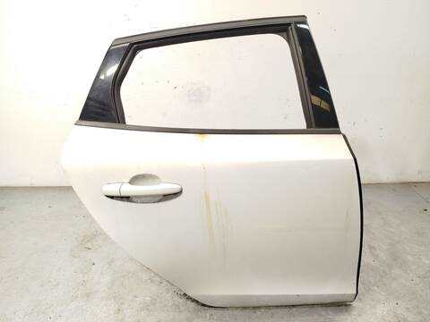 Puerta Trasera Derecha Volvo V40 D2 HATCHBACK 120CV 88KW