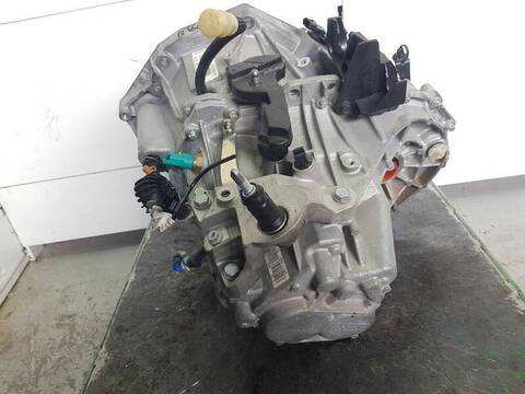 Foto 3ª: Caja Cambios Renault Clio BUSINESS EDITION 101CV 74KW [K9K876] (2021)