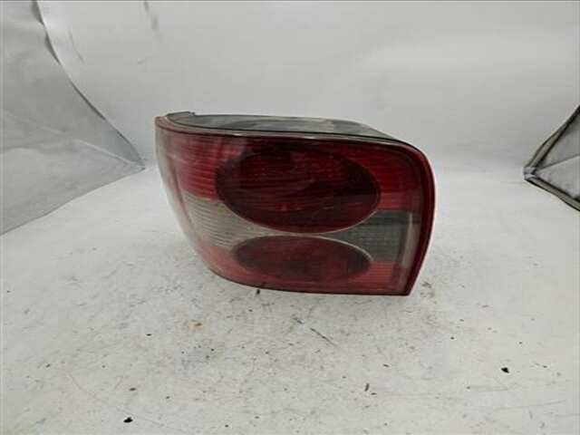 Piloto Trasero Izquierdo Volkswagen Passat 1.9 EDITION [1.9 LTR. - 96 KW TDI]