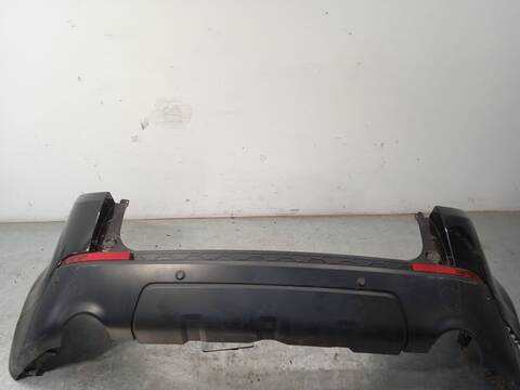 Foto 4ª: Paragolpes Trasero Land Rover Discovery 2.0 TD4 CAT 150CV 110KW [204DTD] (2017)