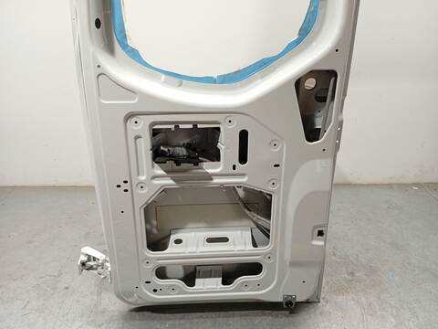 Foto 4ª: Puerta Trasera Derecha Mercedes Sprinter 419 CDI RWD 907.643 907.645 907.647) 190CV 140KW FURGONETA [654920] (2024)