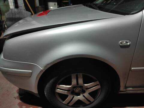 Aleta Delantera Izquierda Volkswagen Golf AUS BERLINA