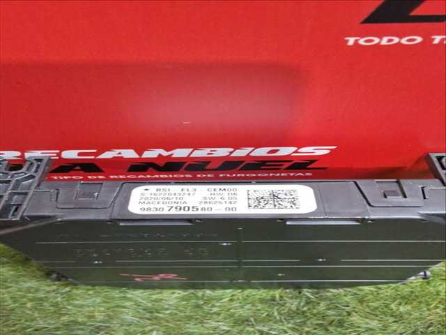 Foto 4ª: Caja Reles Fusibles Citroen Jumpy 1.5 BLUEHDI 100 102CV 75KW FURGONETA [YHR (DV5RUCD)] (2020)