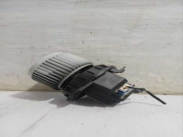 Foto 3ª: Calefacción Nissan Micra 1.5 DCI 90CV [K9K 628] (2016)