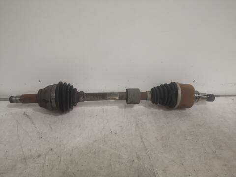 Foto 2ª: Transmision Delantera Izquierda Ford Fiesta UGJC (2013)