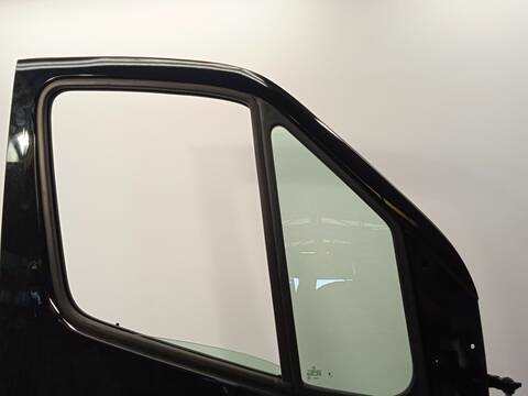 Foto 3ª: Puerta Delantera Derecha Mercedes Sprinter 419 CDI RWD 907.643 907.645 907.647) 190CV 140KW FURGONETA [654920] (2024)