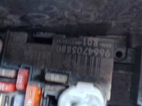 Caja Reles Fusibles Citroen C4 EXCLUSIVE PICASSO 136CV 100KW