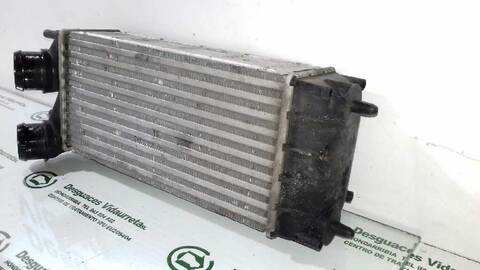 Foto 2ª: Intercooler Peugeot 308 1.6 16V E-HDI FAP 115CV 85KW [9H05] (2014)