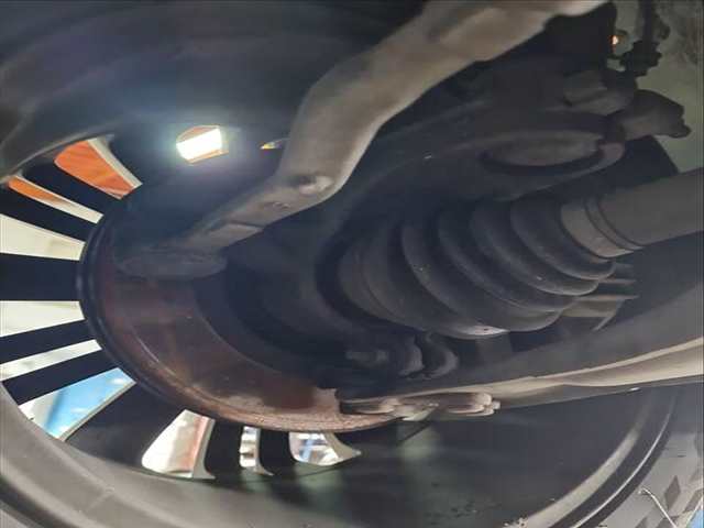 Mangueta Delantera Izquierda Peugeot 208 STYLE 99CV 73KW