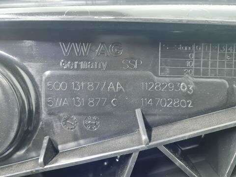 Foto 4ª: Deposito AdBlue Volkswagen Golf LIFE 115CV 85KW [DTR] (2022)