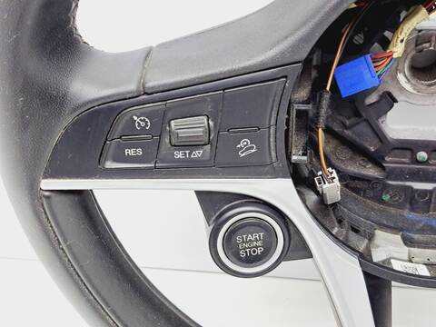 Foto 2ª: Volante Alfa Romeo Stelvio EXECUTIVE 4WD 209CV 154KW [55271838] (2017)