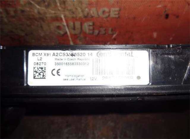 Foto 2ª: Caja Reles Fusibles Renault Laguna 2.0 AUTHENTIQUE [2.0 LTR. - 96 KW DCI DIESEL CAT] [M9RN744]
