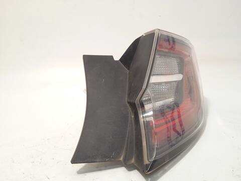 Foto 2ª: Piloto Trasero Derecho Toyota Corolla 122CV 90KW [2ZR] (2023)