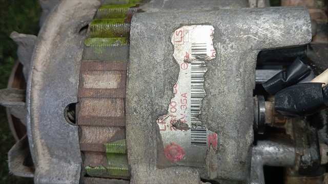 Foto 4ª: Alternador Nissan Patrol 3.3 D SD33 (1987)