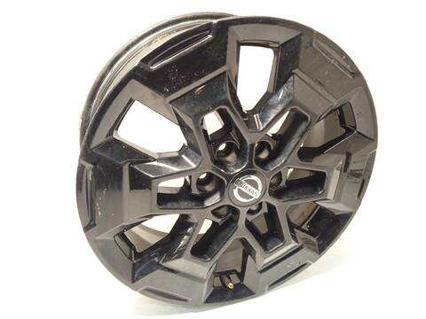 Foto 2ª: LLanta Chapa Nissan NP300 2.3 DCI DIESEL CAT 190CV 140KW [YS23280] (2021)