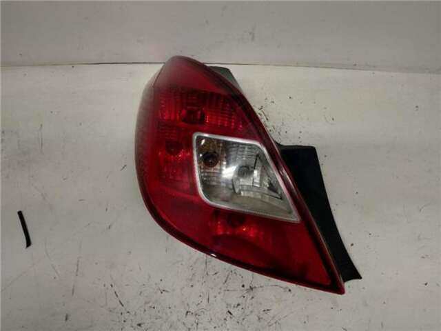 Piloto Trasero Izquierdo Opel Corsa 1.3 16V CDTI (75 CV)