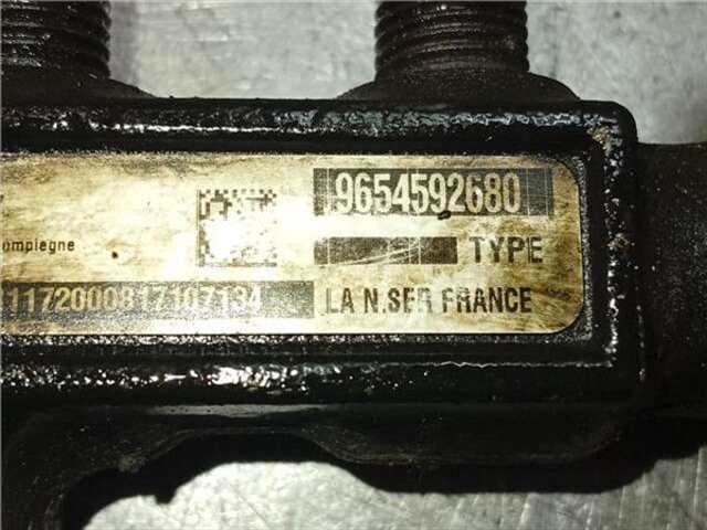 Foto 2ª: Rampa Inyectora Fiat Scudo 1.6HDI [9HU]