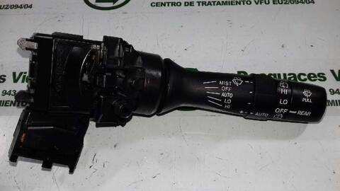 Mando Multifuncion Toyota Auris 2.2 D-CAT 177CV 130KW