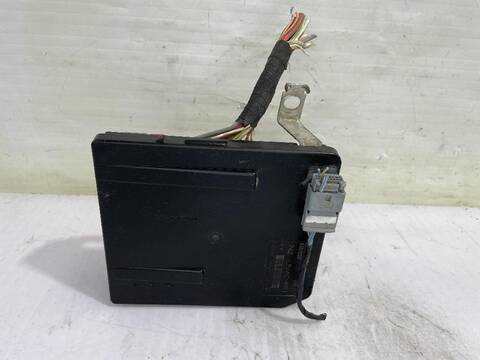 Caja Reles Fusibles Renault Scenic AUTHENTIQUE 86CV