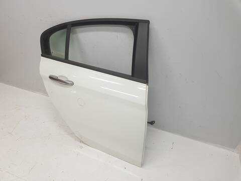 Foto 2ª: Puerta Trasera Derecha Fiat Tipo LOUNGE
