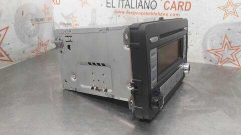 Foto 2ª: Sistema Audio Radio CD Volkswagen Passat TRENDLINE BERLINA 140CV 103KW [BKP] (2007)