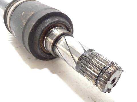 Foto 3ª: Transmision Trasera Izquierda Land Rover Discovery 2.0 TD4 CAT 150CV 110KW [204DTD] (2015)