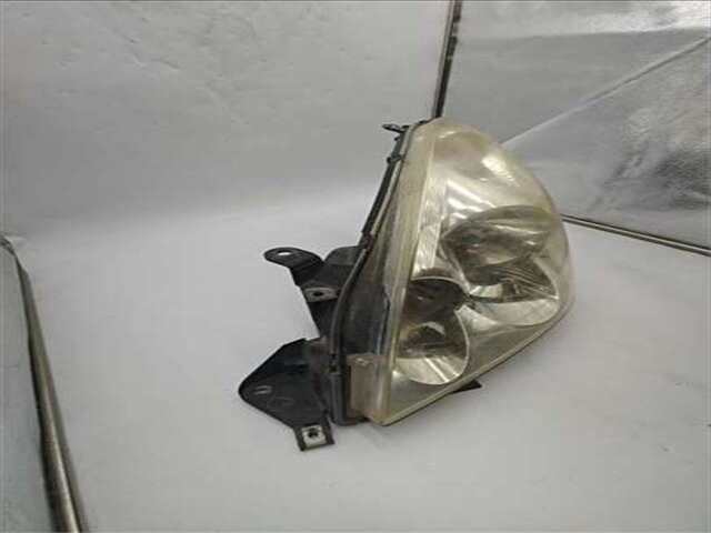 Foto 3ª: Faro Izquierdo Toyota Corolla 2.2 D-4D SOL [2.2 LTR. - 100 KW TURBODIESEL CAT] [2ADFTV]