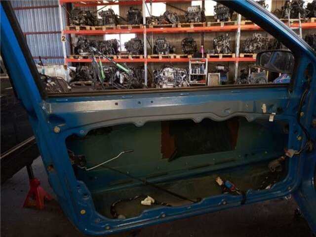 Foto 2ª: Puerta Delantera Izquierda Fiat Stilo 1.6 16V (192_XB1A) [182 B6.000]