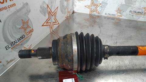 Foto 2ª: Transmision Delantera Derecha Mercedes Clase ML 280 3.0 CDI 190CV 140KW W164) 280 CDI 4M EDITION [OM642940] (2006)