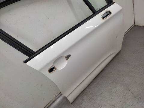 Foto 3ª: Puerta Delantera Derecha Citroen C4 1.6 HDI 90 92CV 68KW [9HP] (2010)