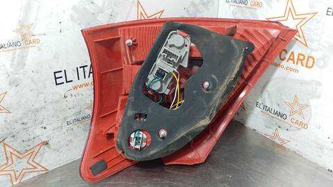 Foto 2ª: Piloto Trasero Izquierdo Toyota Yaris TS 90CV 66KW [1NDTV] (2010)