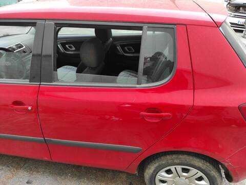 Puerta Trasera Izquierda Skoda Fabia CHFA