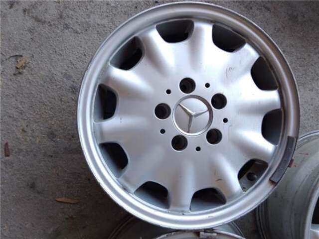 Foto 3ª: LLanta Chapa Mercedes Clase C 160 