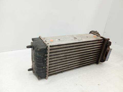 Foto 4ª: Intercooler Peugeot 307 1.6 HDI 110 109CV 80KW [9HY (DV6TED4),9HZ (DV6TED4)] (2005)