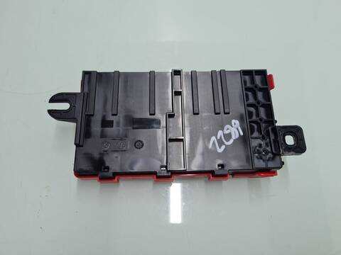 Foto 3ª: Caja Reles Fusibles Bmw Serie 3 315 316D 116CV 85KW [N47D20C] (2013)