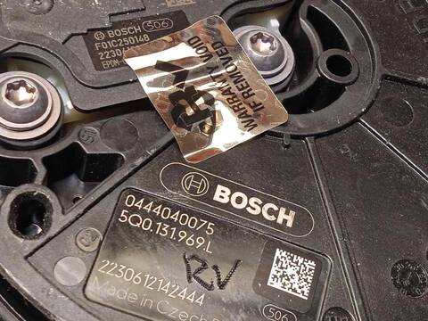 Foto 4ª: Deposito AdBlue Volkswagen Passat 2.0 BLUEMOTION 122CV 90KW [DTRA] (2023)