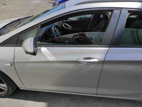 Puerta Delantera Izquierda Opel Astra LE2