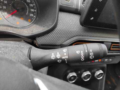 Mando Multifuncion Dacia Sandero H4D470